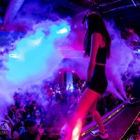 越南鼓DJ精神小伙社會搖|豆豆鞋緊身褲蹦迪專屬