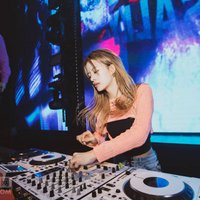 披著羊皮的狼口哨DJ-燒烤攤江湖故事下酒菜