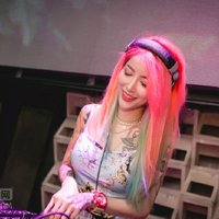 未來之聲：2025年8月AI智能混音特輯｜元宇宙電音舞曲