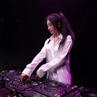 狂歡不停！20首必聽DJ舞曲推薦